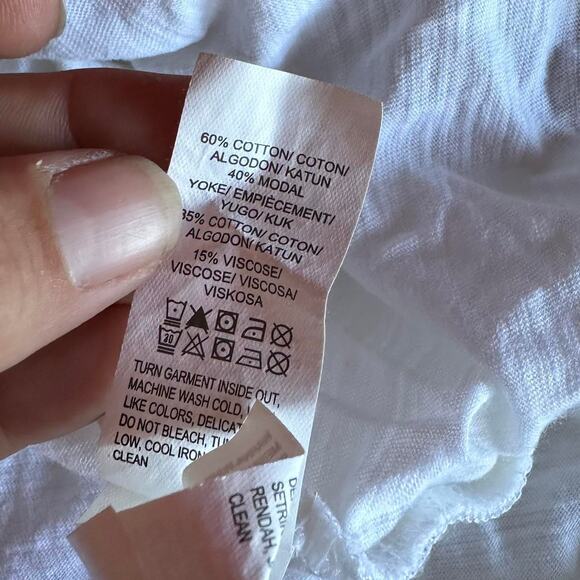 Juniors Tops Size Large White Tank Casual Cottage Classic - Picture 8 of 8